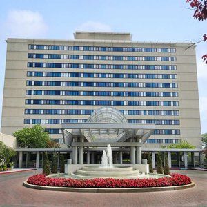 Hilton Jfk Airport Hotel 3*