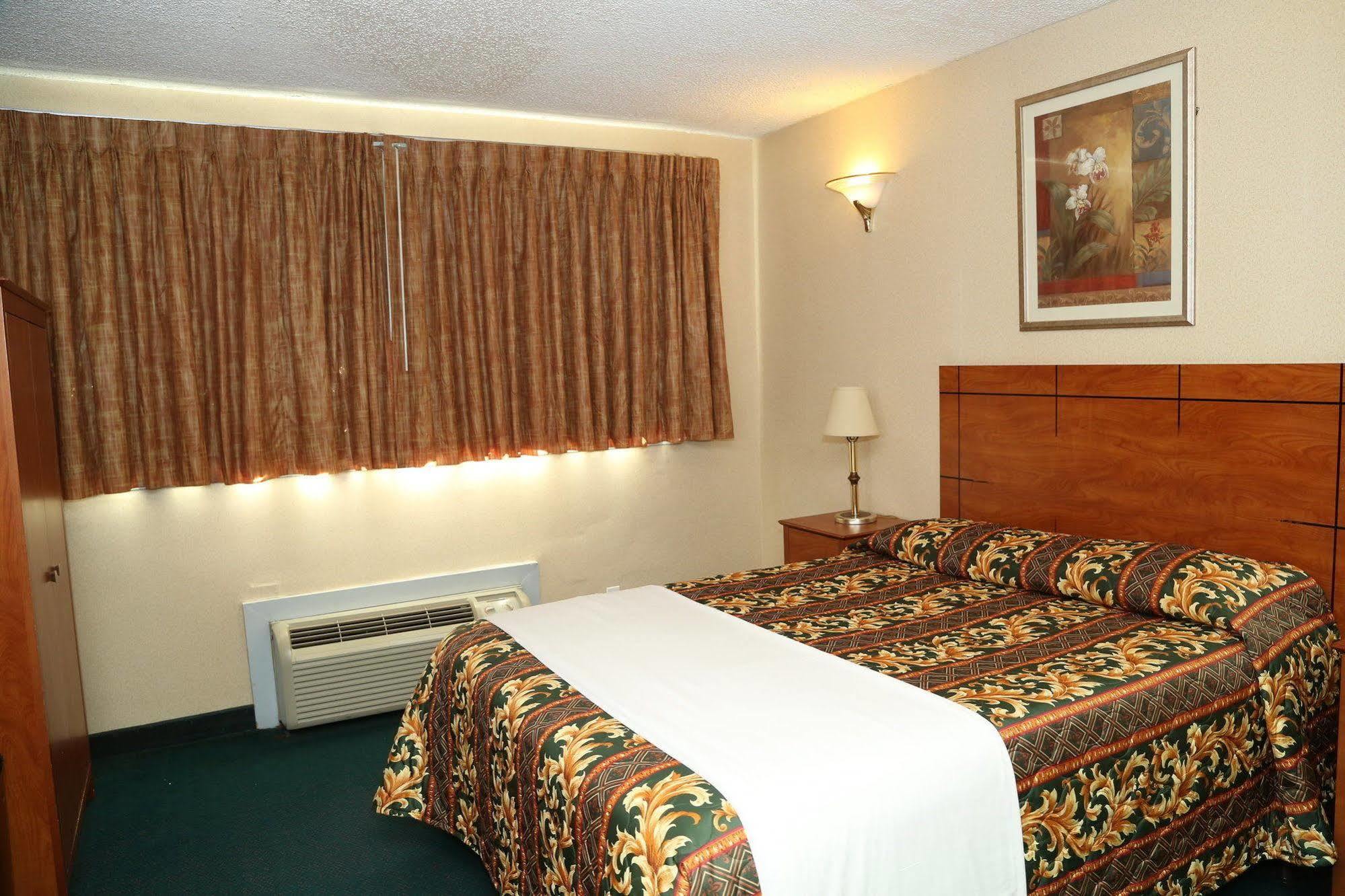 Jfk Hotel