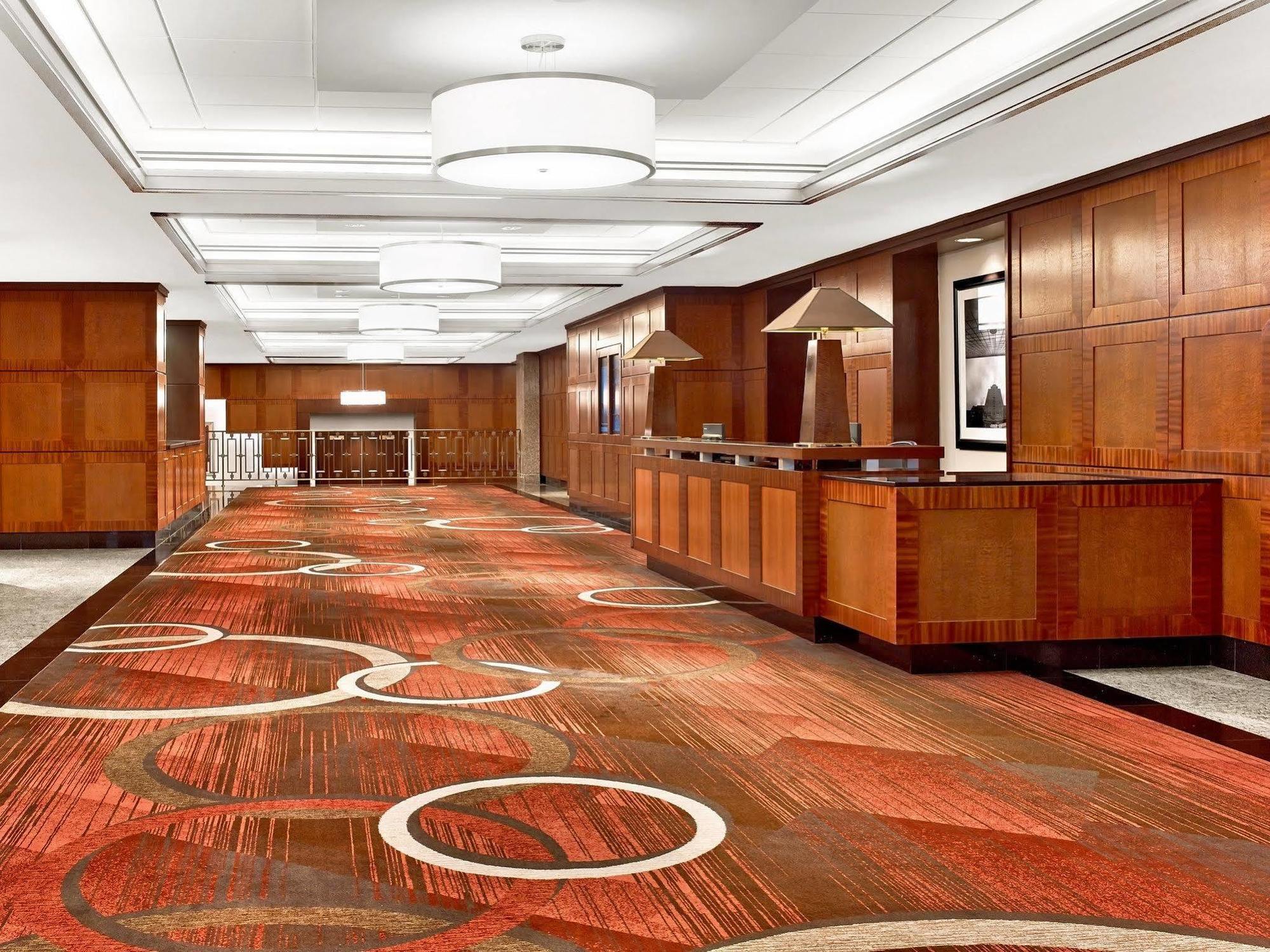 Sheraton Times Square Hotel 4*