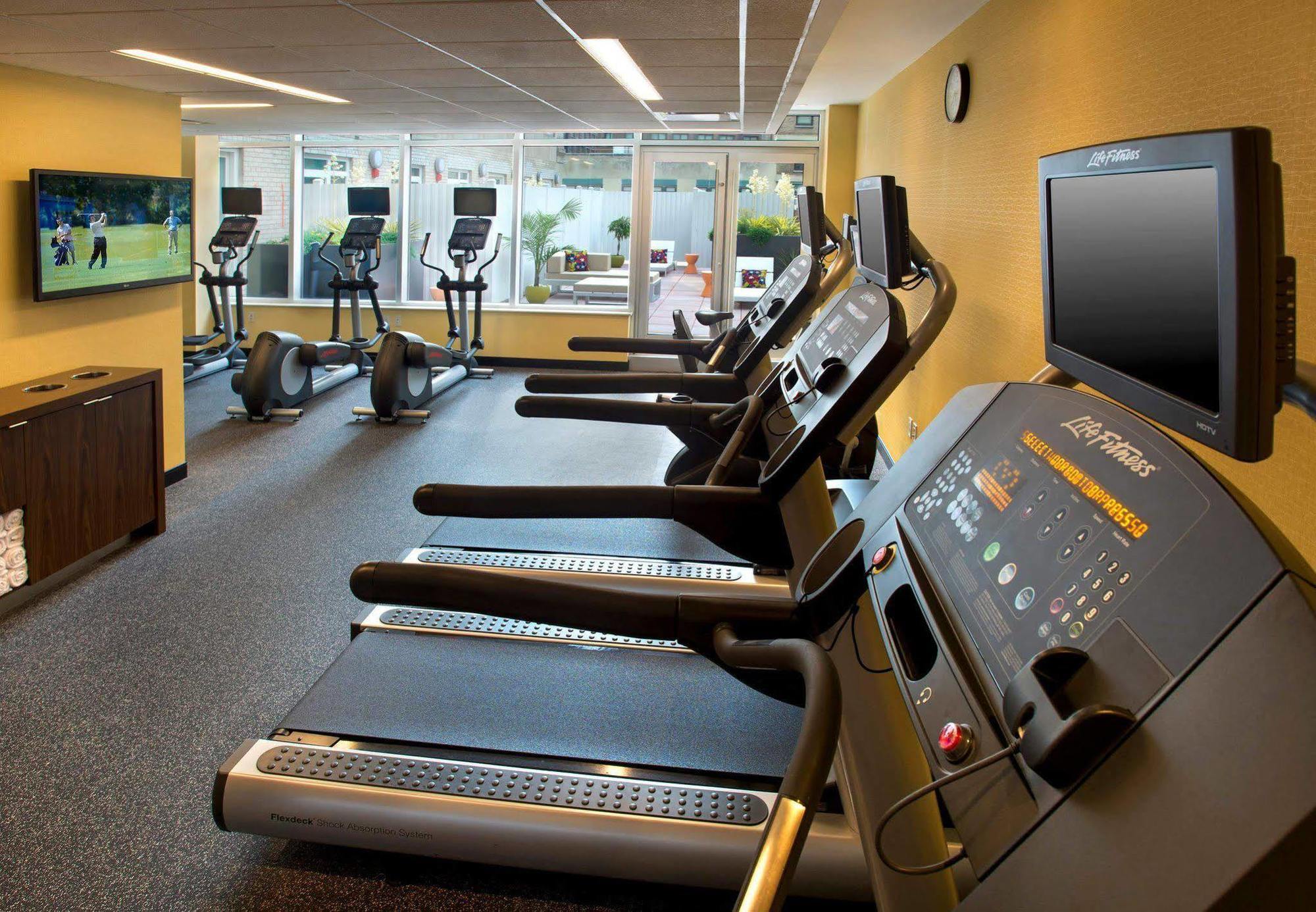 Courtyard By Marriott Manhattan/herald Square Hotel New York