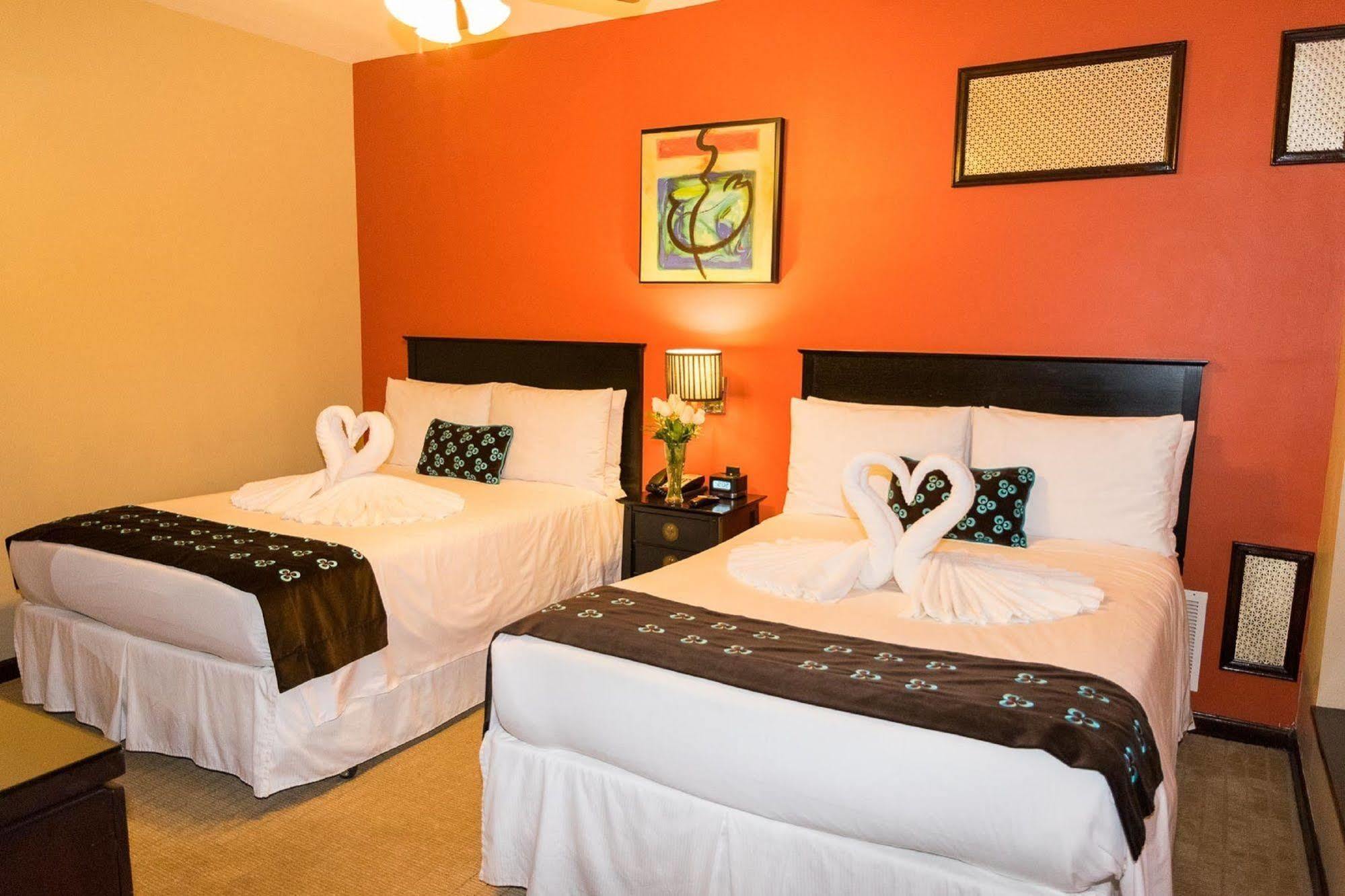 Marrakech On Broadway 3*