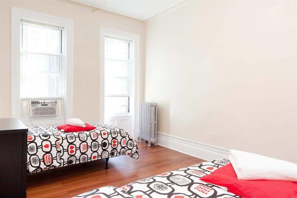 Morris (adults Only) 3*