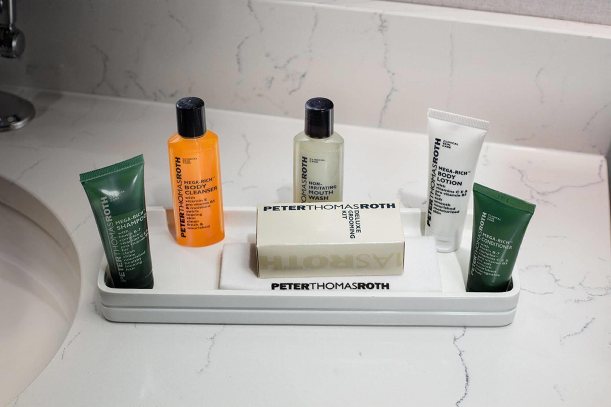 Hilton Brooklyn - Newly Renovated Hotel New York