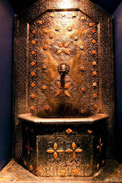 Marrakech On Broadway Hotel