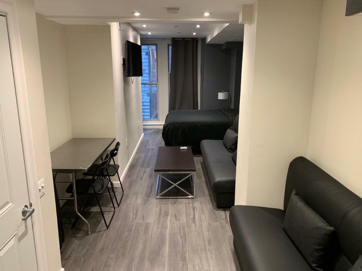 Modern Next To Madison Square Garden *