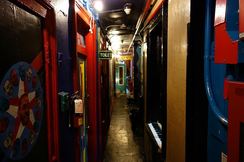 Hotel Carlton Arms New York