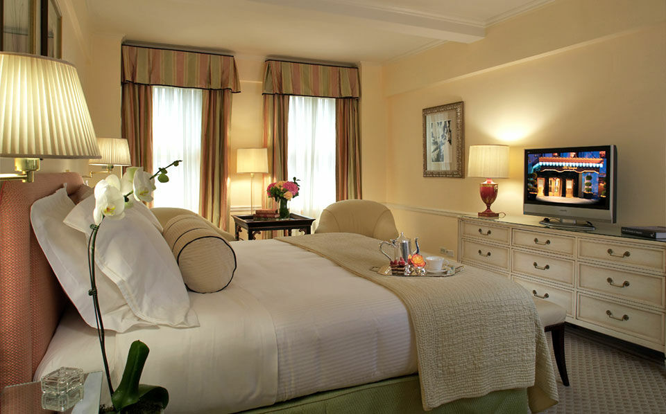 The Carlyle, A Rosewood Hotel