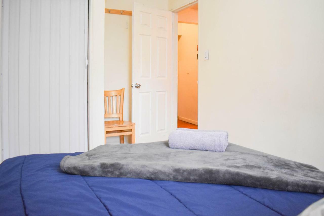 2nd Avenue 2 Apartment *