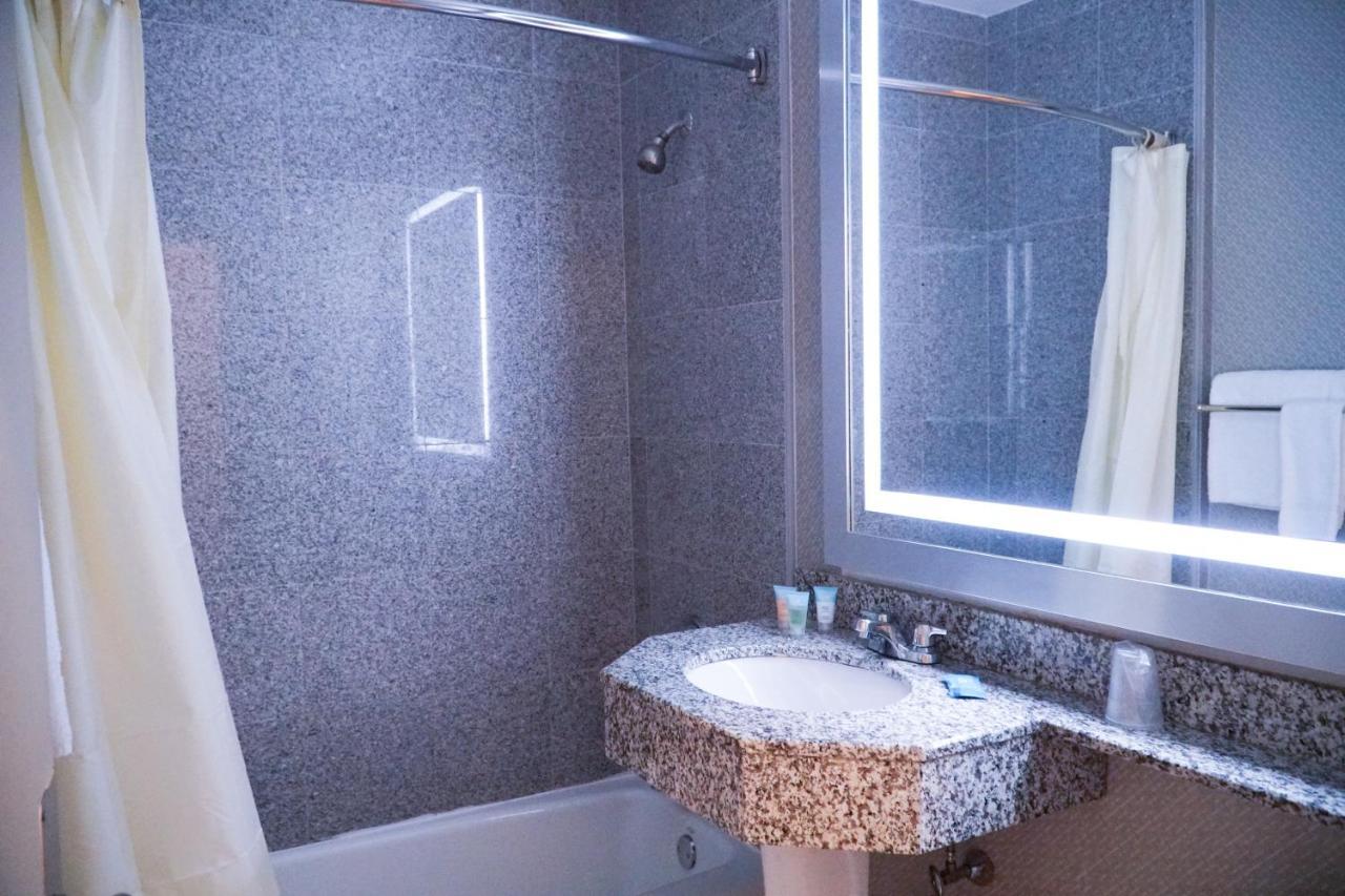 Yankee Stadium Hotel New York