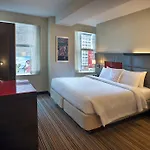 Courtyard By Marriott Manhattan/herald Square 4*
