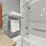 Hotel Pergola Jamaica Jfk New York
