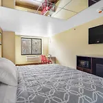 Brooklyn Broadway 4*