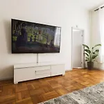 Union Square - Four Bedroom Condo-hotel *
