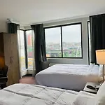 Capital Long Island Hotel New York