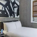 Square At Times Square Hotel