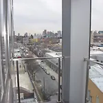 Astoria Delancy Inn & Suites