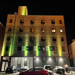 Hotel King Brooklyn Sunset Park New York