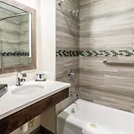 Hotel Wyck & Near Jfk Airport New York