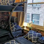 Hello Broadway Apartment