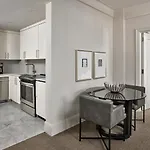 Aparthotel Aka Park 4*