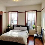 Apartment Brownstone Beauty