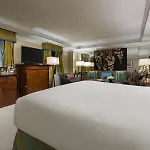 The Michelangelo Hotel