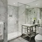 Aparthotel Aka Park 4*