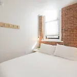 Apartment Habitat 101brooklyn New York