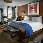 6 Columbus Central Park Hotel