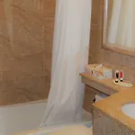 Royal Hotel 2*