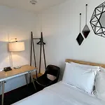 Mimosa 3*