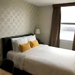 Mimosa Hotel