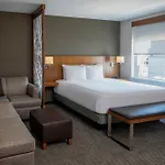 Hyatt Place Long Island Hotel New York