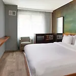 Truss Hotel Times Square