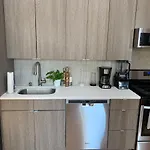 Urban Jungle Oasis In Queens!