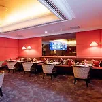 The Michelangelo 4*