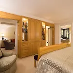 The Michelangelo 4* New York