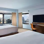 Hilton Midtown 4*