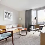 Express - Times Square South By Ihg