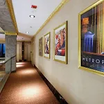 Hotel Wellington 3*