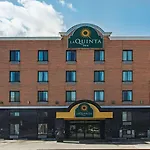La Quinta Inn By Wyndham Queens