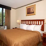 Red Lion Inn & Suites Long Island City