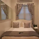 Chelsea (adults Only) Inn