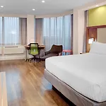 Holiday Inn Express - Bronx Nyc - Yankee Stadium, An Ihg Hotel