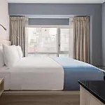 Wingate By Wyndham Midtown South/5th Ave