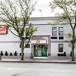 Econo Lodge South Ozone Park