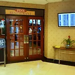 The Laguardia Hotel