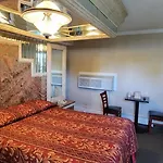 Hotel Essence Collection Staten Island 3*