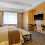 Hotel Omni Berkshire Place 4*