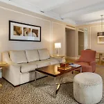 Hotel Omni Berkshire Place New York